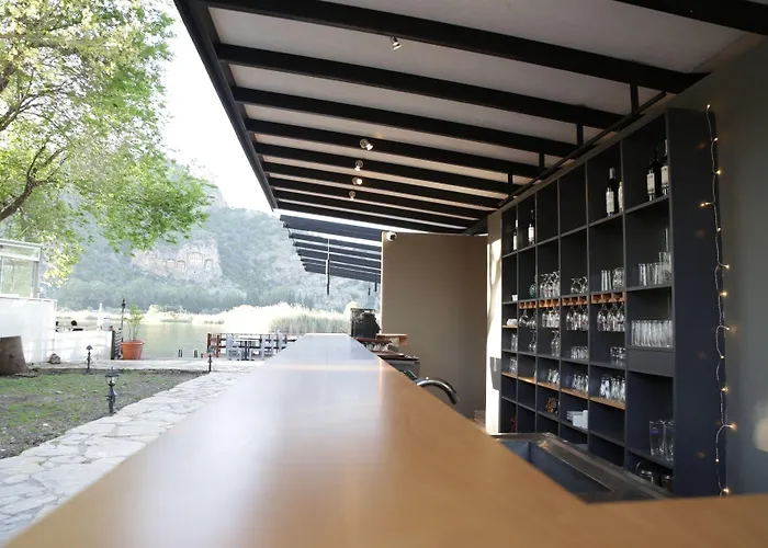 Dalyan Holiday Hotel *